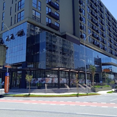 Studio Residencial com 44m², 1 quarto, 1 garagem, no bairro Trindade em Florianópolis