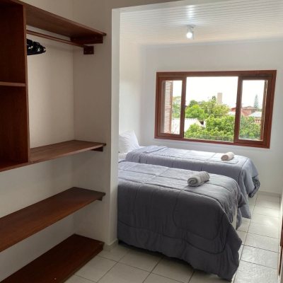 Casa Residencial com 370m², 3 quartos, 2 suítes, 3 garagens, no bairro Campeche em Florianópolis