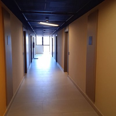 Apartamentos com 52m², 1 quarto, 1 garagem, no bairro Trindade em Florianópolis