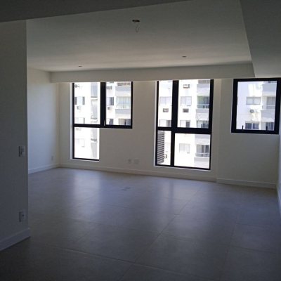 Studio Residencial com 52m², 1 quarto, 1 garagem, no bairro Trindade em Florianópolis
