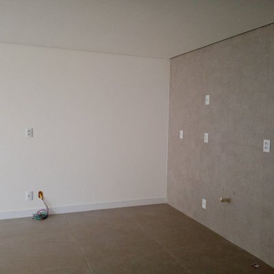 Studio Residencial com 52m², 1 quarto, 1 garagem, no bairro Trindade em Florianópolis