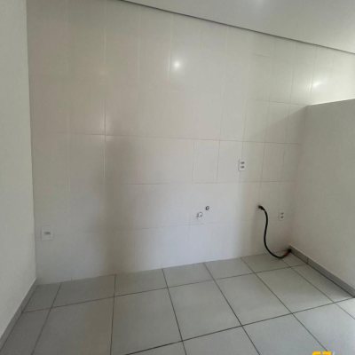 Apartamentos com 54m², 2 quartos, 1 garagem, no bairro Vargem Grande em Florianópolis