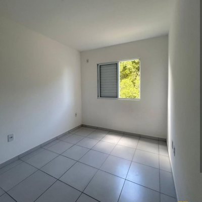 Apartamentos com 54m², 2 quartos, 1 garagem, no bairro Vargem Grande em Florianópolis