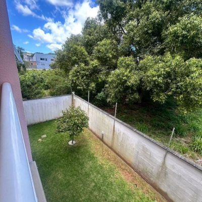 Apartamentos com 54m², 2 quartos, 1 garagem, no bairro Vargem Grande em Florianópolis