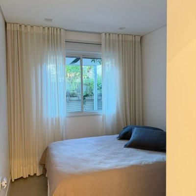 Apartamentos com 95m², 2 quartos, 1 suíte, 2 garagens, no bairro Pantanal em Florianópolis