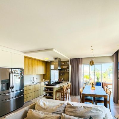 Cobertura com 175m², 3 quartos, 1 suíte, 2 garagens, no bairro Campeche em Florianópolis