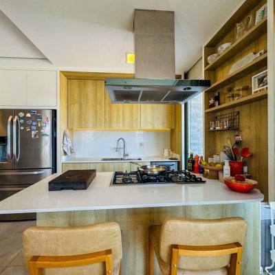 Cobertura com 175m², 3 quartos, 1 suíte, 2 garagens, no bairro Campeche em Florianópolis