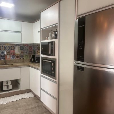 Apartamentos com 106m², 2 quartos, 1 suíte, 1 garagem, no bairro Kobrasol em São José