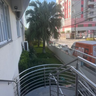 Apartamentos com 106m², 2 quartos, 1 suíte, 1 garagem, no bairro Kobrasol em São José