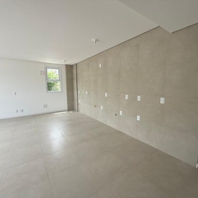 Studio Residencial com 40m², 1 quarto, 1 garagem, no bairro Centro em Florianópolis