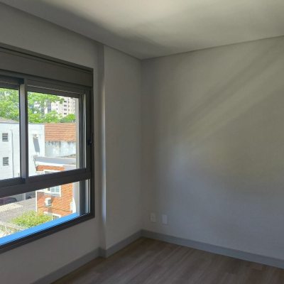 Apartamentos com 122m², 3 quartos, 3 suítes, 2 garagens, no bairro Centro em Florianópolis