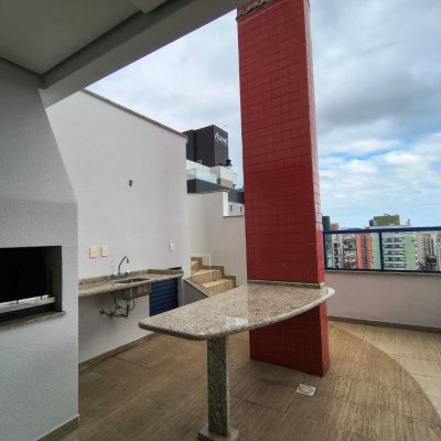 Cobertura com 459m², 4 quartos, 2 suítes, 3 garagens, no bairro Campinas em São José