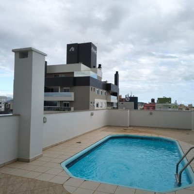 Cobertura com 459m², 4 quartos, 2 suítes, 3 garagens, no bairro Campinas em São José