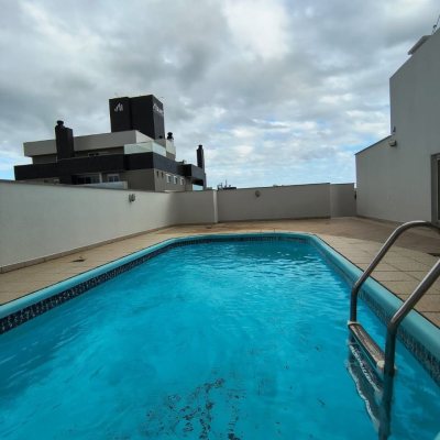 Cobertura com 459m², 4 quartos, 2 suítes, 3 garagens, no bairro Campinas em São José