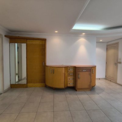 Cobertura com 459m², 4 quartos, 2 suítes, 3 garagens, no bairro Campinas em São José