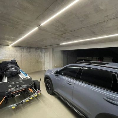 Casa em Condomínio com 413m², 3 quartos (sendo 3 suítes), 5 garagens, no bairro Lagoa da Conceição em Florianópolis