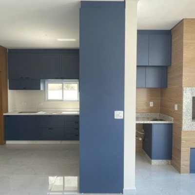 Casa em Condomínio com 200m², 3 quartos, 3 suítes, 2 garagens, no bairro São João Do Rio Vermelho em Florianópolis