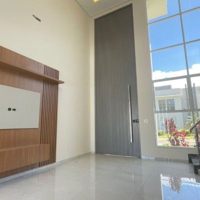 Casa em Condomínio com 200m², 3 quartos, 3 suítes, 2 garagens, no bairro São João Do Rio Vermelho em Florianópolis