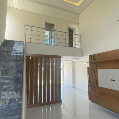 Casa em Condomínio com 200m², 3 quartos, 3 suítes, 2 garagens, no bairro São João Do Rio Vermelho em Florianópolis