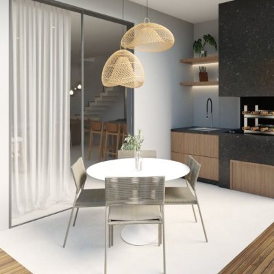 Casa Residencial com 135m², 3 quartos, 1 suíte, 1 garagem, no bairro Canasvieiras em Florianópolis