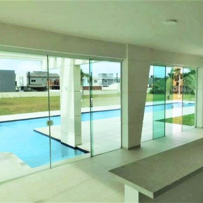 Casa em Condomínio com 214m², 3 quartos, 3 suítes, 2 garagens, no bairro Ingleses do Rio Vermelho em Florianópolis