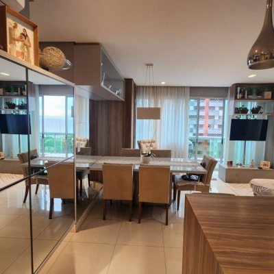 Cobertura com 206m², 2 quartos, 2 suítes, 2 garagens, no bairro Agronômica em Florianópolis