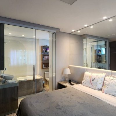 Cobertura com 206m², 2 quartos, 2 suítes, 2 garagens, no bairro Agronômica em Florianópolis