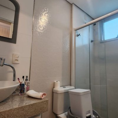 Cobertura com 206m², 2 quartos, 2 suítes, 2 garagens, no bairro Agronômica em Florianópolis