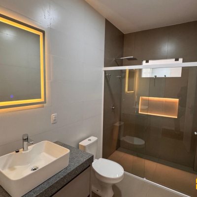 Apartamentos com 104m², 3 quartos, 1 suíte, 1 garagem, no bairro Centro em Florianópolis