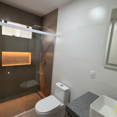 Apartamentos com 104m², 3 quartos, 1 suíte, 1 garagem, no bairro Centro em Florianópolis