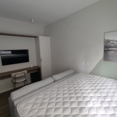 Studio Residencial com 19m², 1 quarto, no bairro Centro em Florianópolis