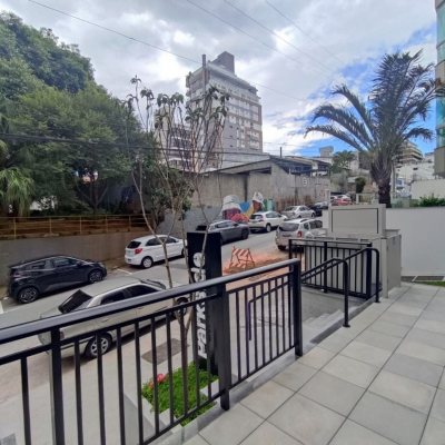 Studio Residencial com 19m², 1 quarto, no bairro Centro em Florianópolis