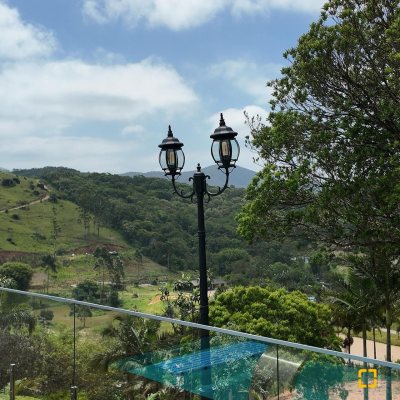 Sitio com 342m², 4 quartos (sendo 2 suítes), 2 garagens, no bairro Colonia Santa Luzia em Santo Amaro Da Imperatriz