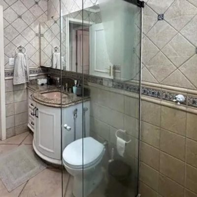 Casa Residencial com 180m², 3 quartos, 1 suíte, 4 garagens, no bairro Barra Da Lagoa em Florianópolis