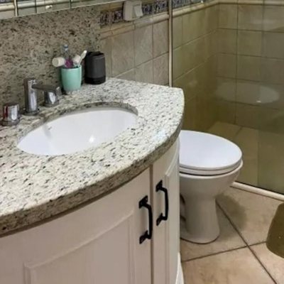 Casa Residencial com 180m², 3 quartos, 1 suíte, 4 garagens, no bairro Barra Da Lagoa em Florianópolis