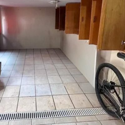 Casa Residencial com 180m², 3 quartos, 1 suíte, 4 garagens, no bairro Barra Da Lagoa em Florianópolis