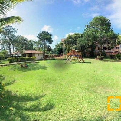 Casa em Condomínio com 297m², 5 quartos, 1 suíte, 3 garagens, no bairro Cachoeira do Bom Jesus em Florianópolis