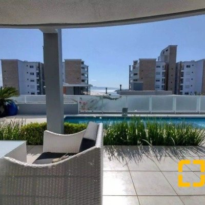 Casa Residencial com 585m², 5 quartos (sendo 3 suítes), 6 garagens, no bairro João Paulo em Florianópolis