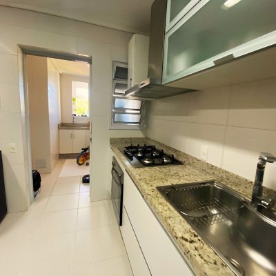 Apartamentos com 156m², 2 quartos, 2 suítes, 2 garagens, no bairro João Paulo em Florianópolis