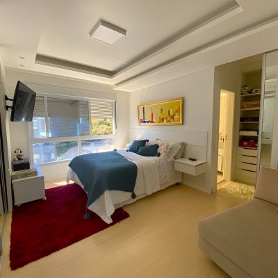 Apartamentos com 156m², 2 quartos, 2 suítes, 2 garagens, no bairro João Paulo em Florianópolis