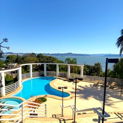 Apartamentos com 156m², 2 quartos, 2 suítes, 2 garagens, no bairro João Paulo em Florianópolis