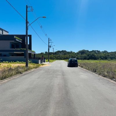 Terrenos Residenciais com 450m², no bairro Ingleses do Rio Vermelho em Florianópolis