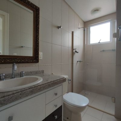 Apartamentos com 121m², 4 quartos, 2 suítes, 2 garagens, no bairro Balneário em Florianópolis