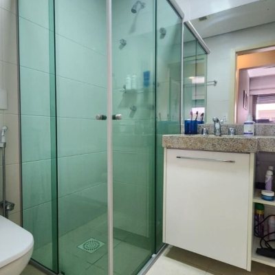 Apartamentos com 62m², 2 quartos, 1 suíte, 1 garagem, no bairro Pantanal em Florianópolis