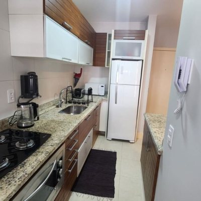 Apartamentos com 62m², 2 quartos, 1 suíte, 1 garagem, no bairro Pantanal em Florianópolis