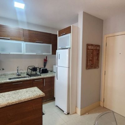 Apartamentos com 62m², 2 quartos, 1 suíte, 1 garagem, no bairro Pantanal em Florianópolis