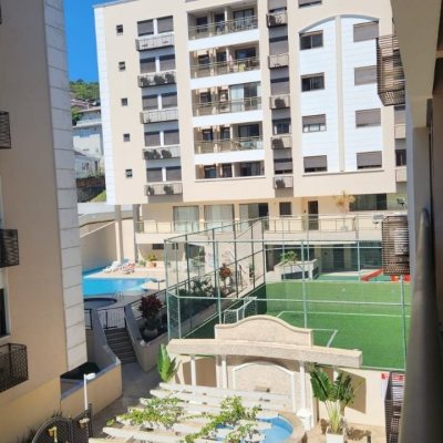 Apartamentos com 62m², 2 quartos, 1 suíte, 1 garagem, no bairro Pantanal em Florianópolis
