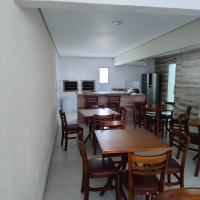 Apartamentos com 88m², 3 quartos, 1 suíte, 1 garagem, no bairro Centro em Florianópolis