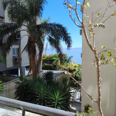 Apartamentos com 88m², 3 quartos, 1 suíte, 1 garagem, no bairro Centro em Florianópolis