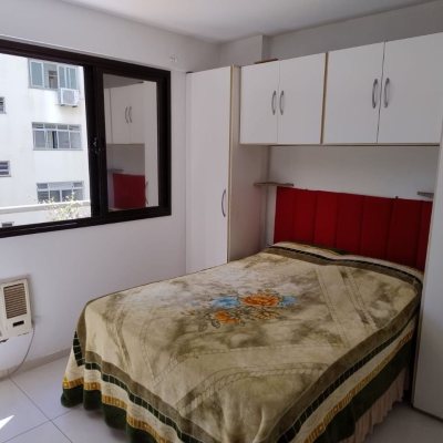 Apartamentos com 88m², 3 quartos, 1 suíte, 1 garagem, no bairro Centro em Florianópolis